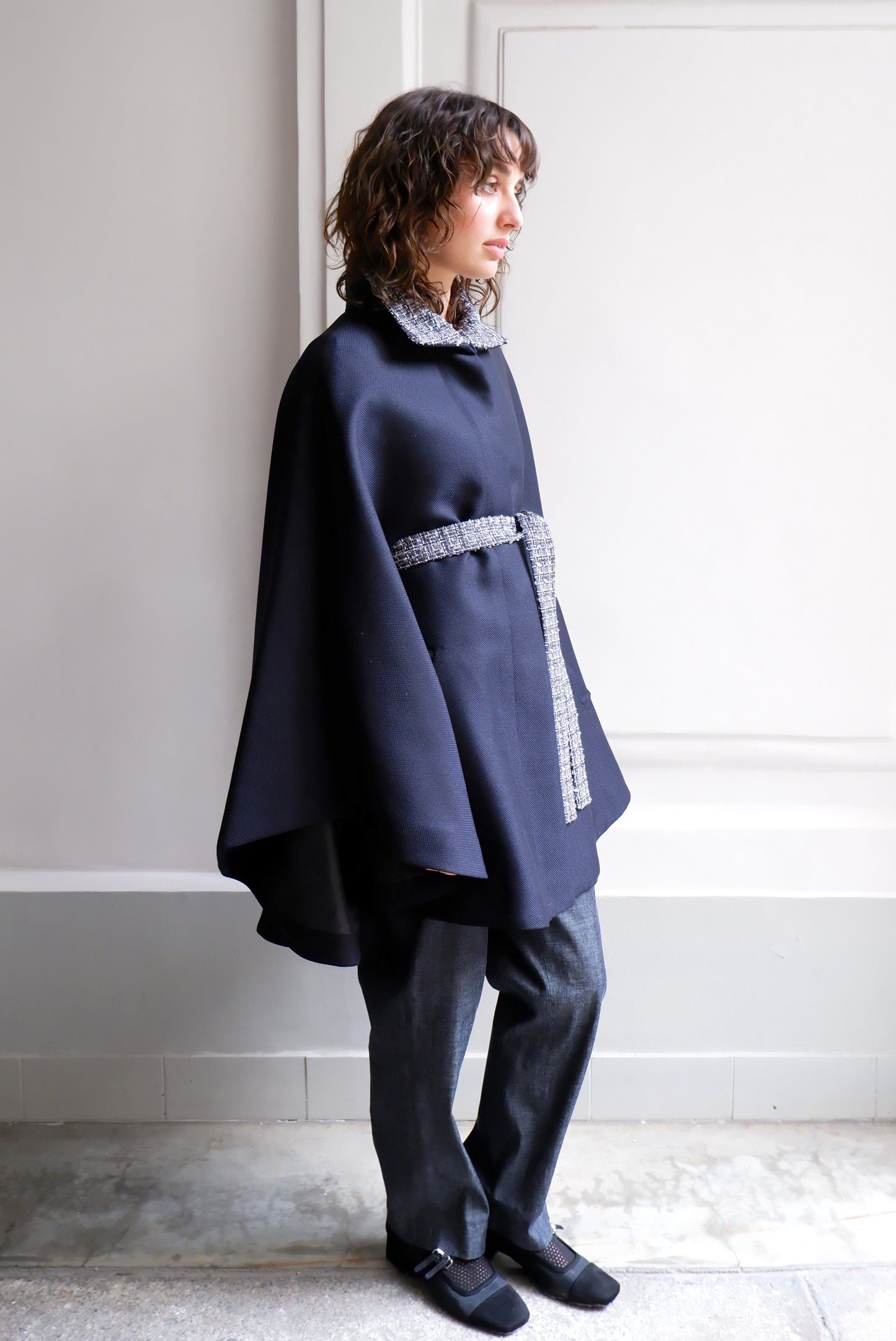 ANGELE NAVY TWEED CAPE