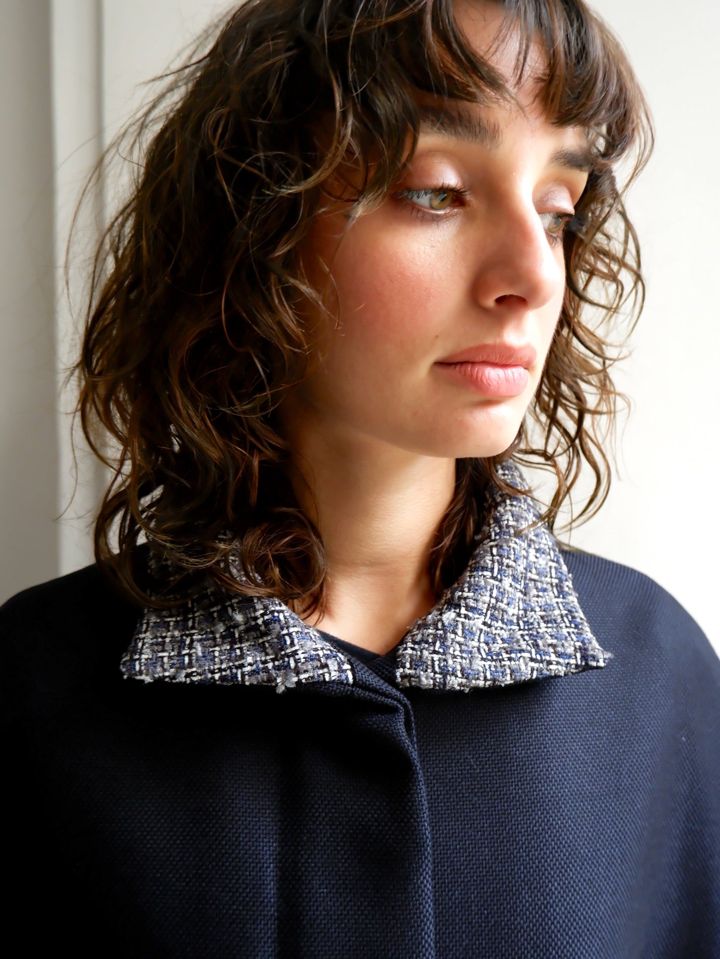 ANGELE NAVY TWEED CAPE