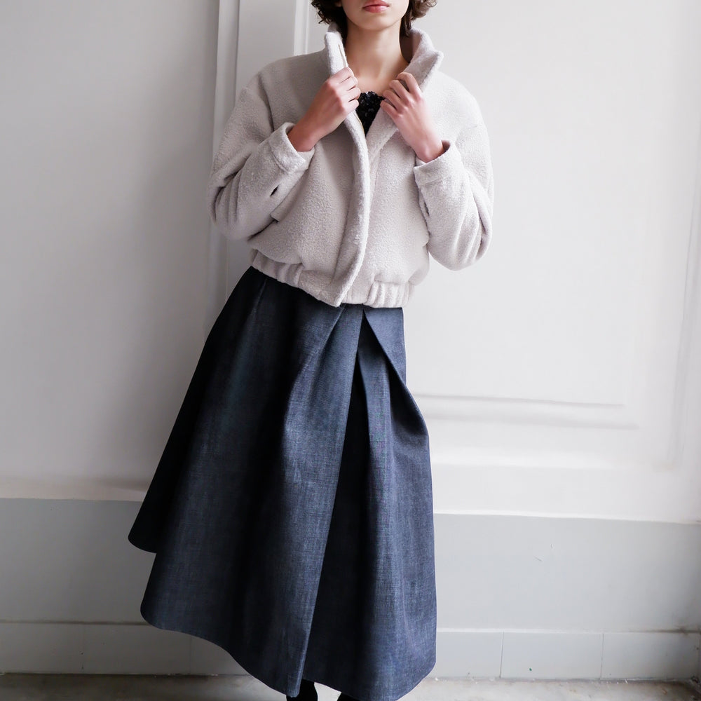 
                      
                        VESTE EN LAINE VERTE VICTOIRE
                      
                    