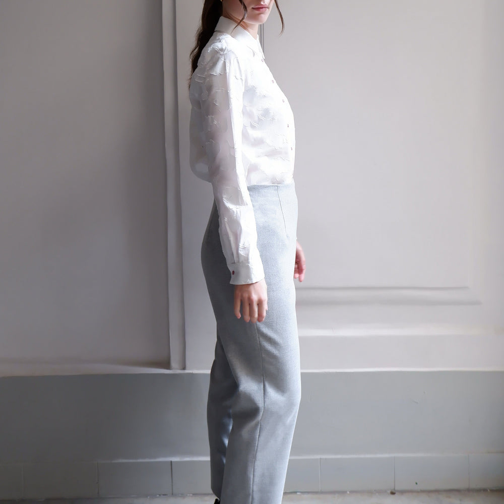 
                      
                        LEA WHITE PRINTED JACQUARD SHIRT
                      
                    