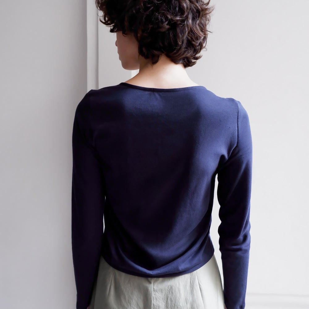 
                      
                        CATHERINE TOP JERSEY GRIS 
                      
                    