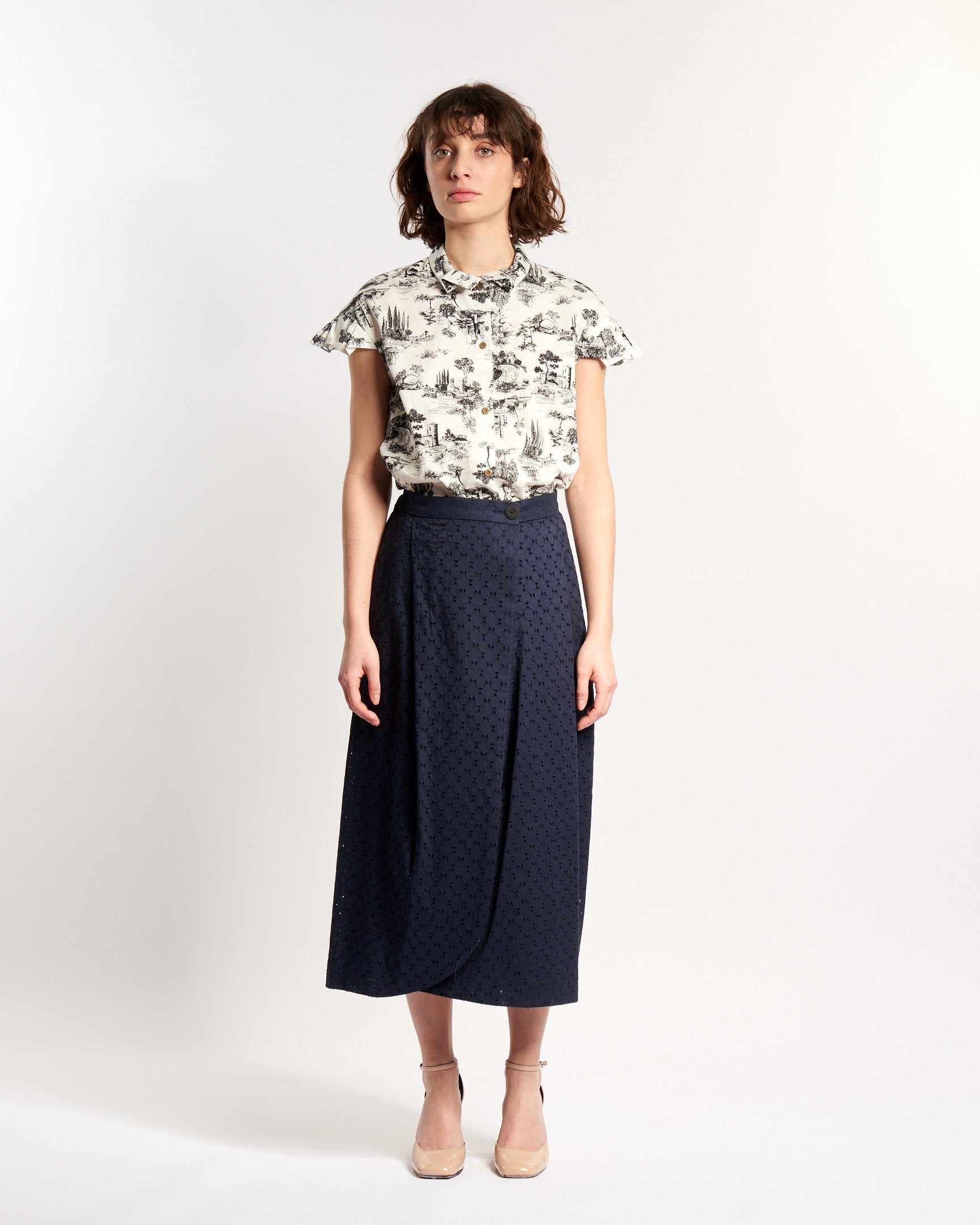 ALAIA SKIRT DARK NAVY EMBROIDERED Fabrique by Ambali