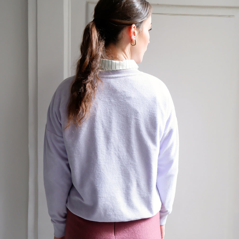 
                      
                        SWEAT-SHIRT VIOLET CHAT
                      
                    