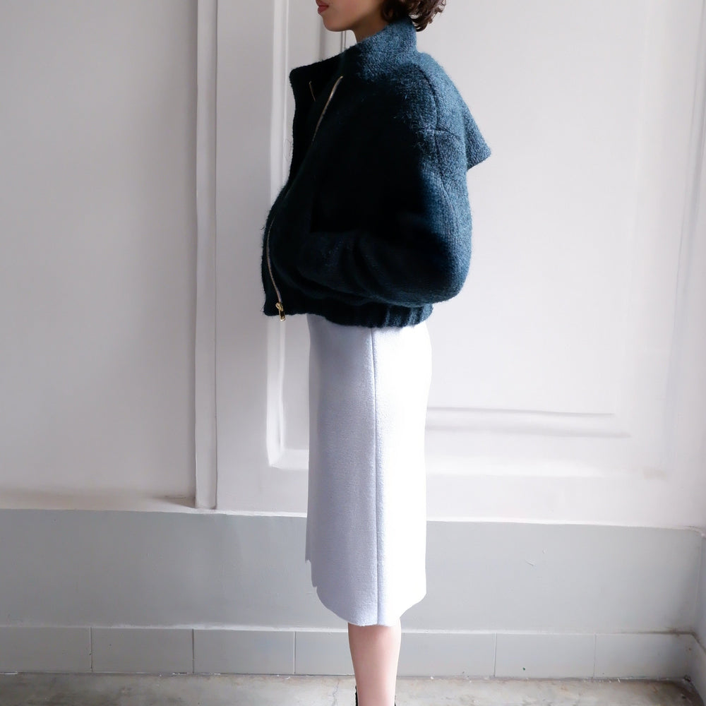 
                      
                        VESTE EN LAINE VERTE VICTOIRE
                      
                    