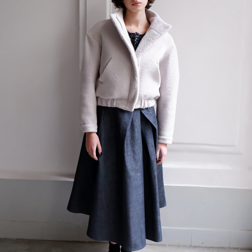 
                      
                        VESTE EN LAINE VERTE VICTOIRE
                      
                    