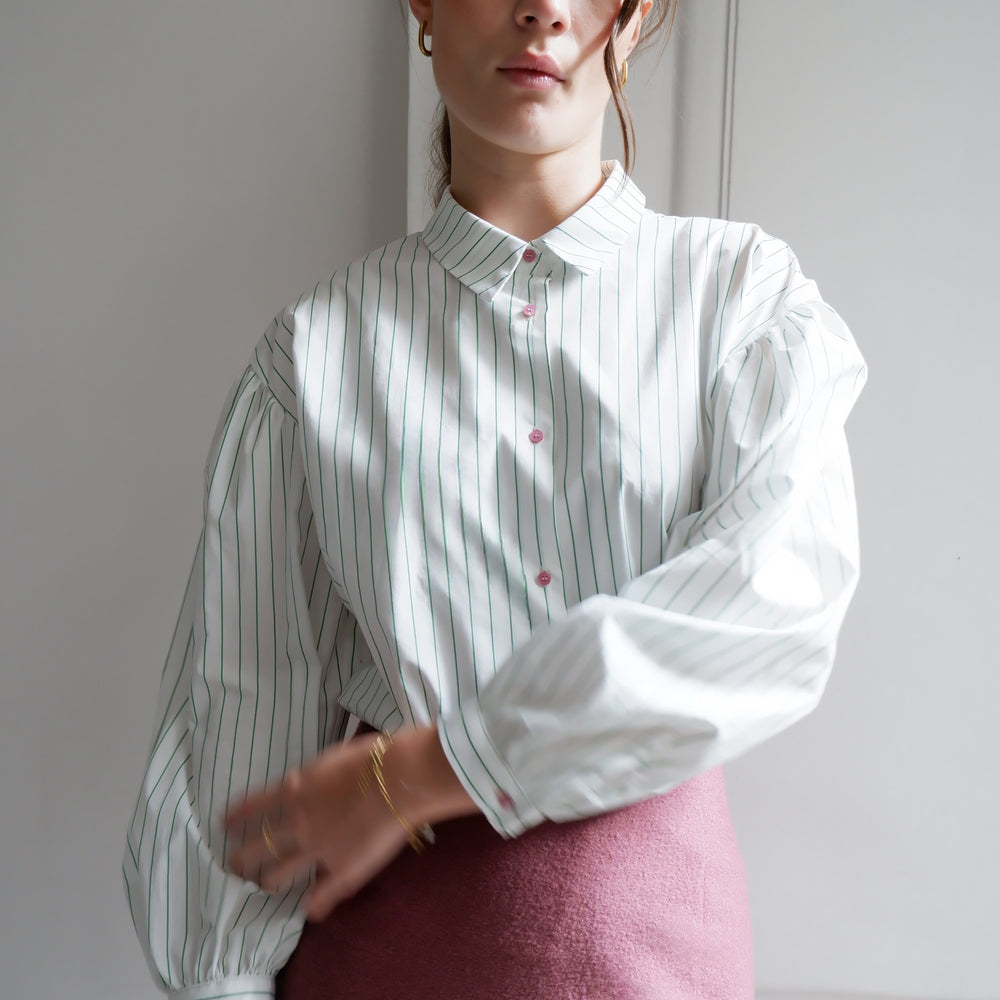 
                      
                        EDITH GREEN STRIPES BLOUSE
                      
                    