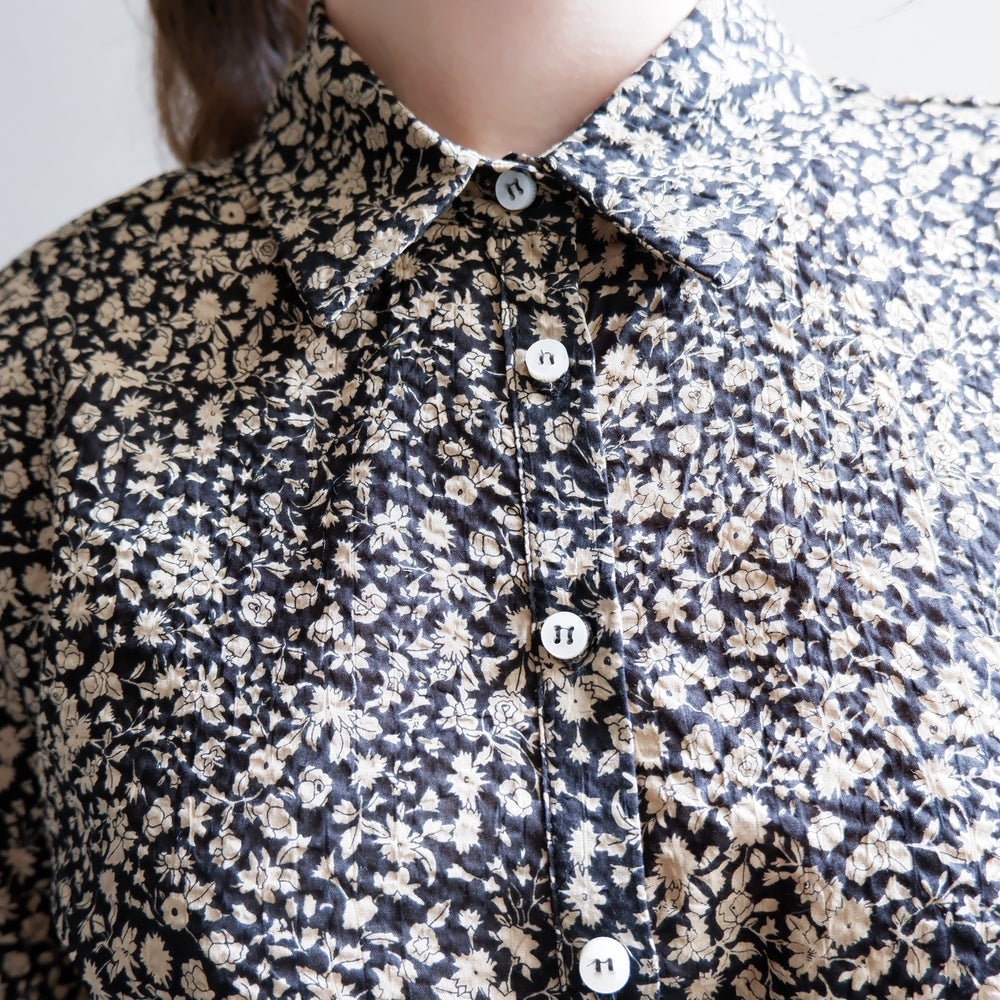 
                      
                        LEA BEIGE FLOWER PRINT SHIRT
                      
                    