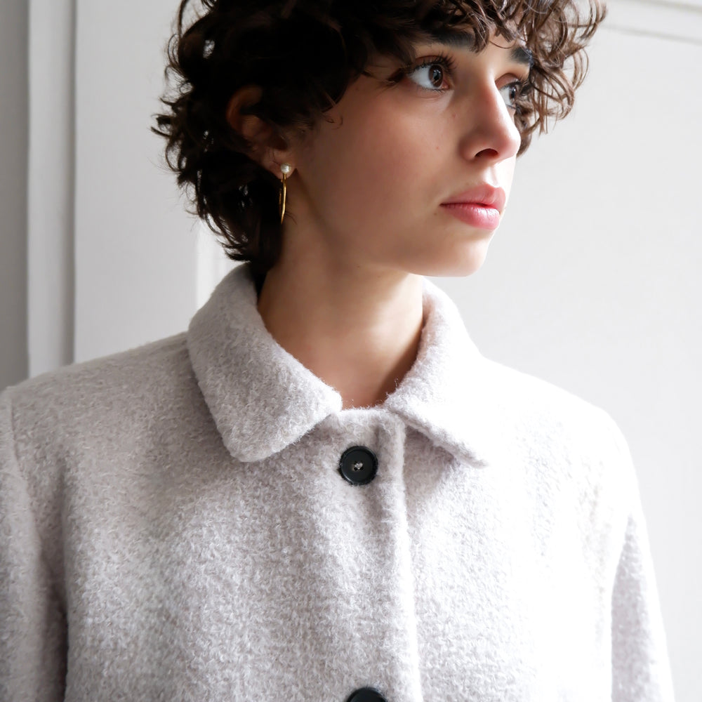 
                      
                        GABRIELLE LIGHT GREY COAT
                      
                    