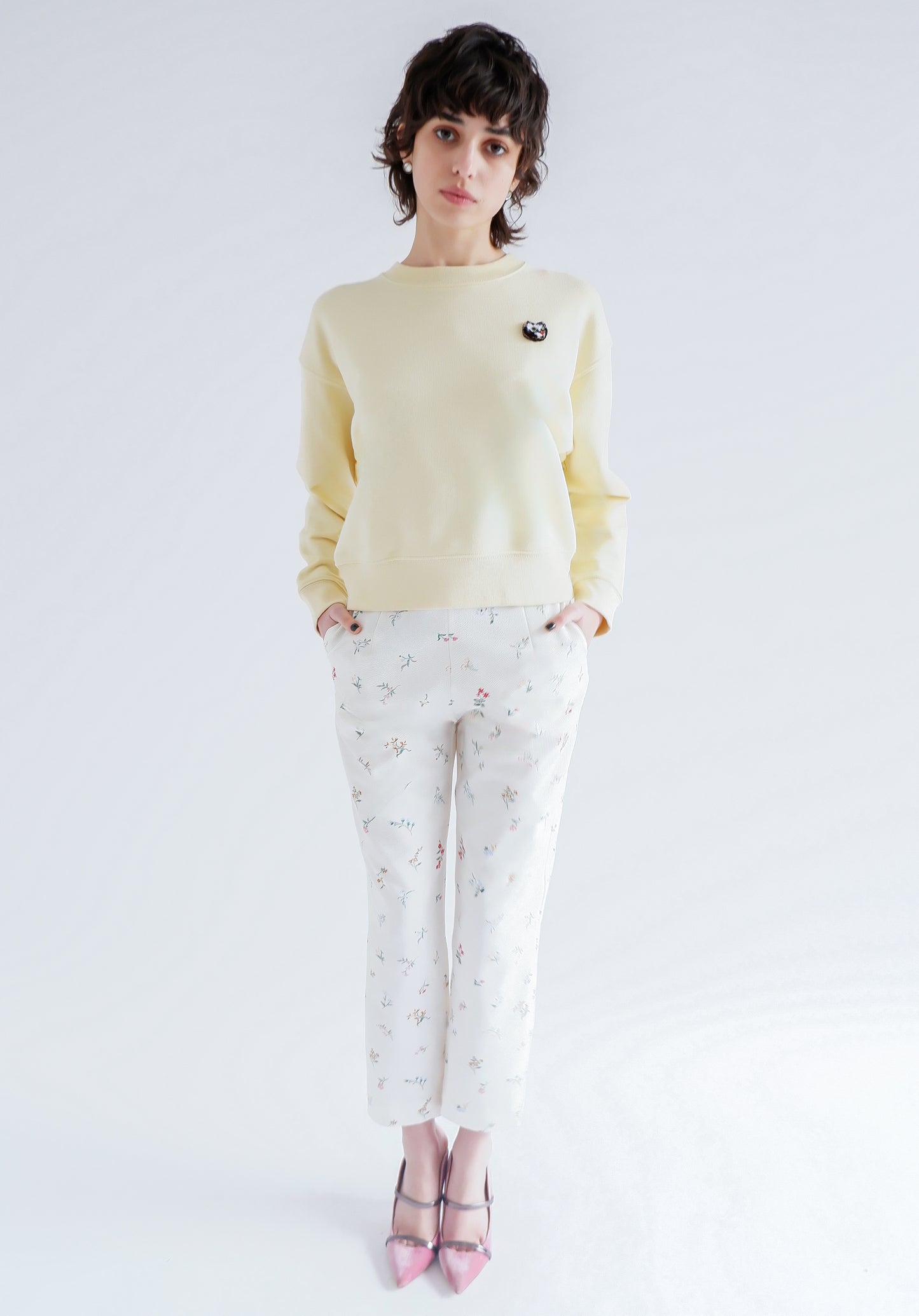 ZOE ライトイエロー スウェットシャツ