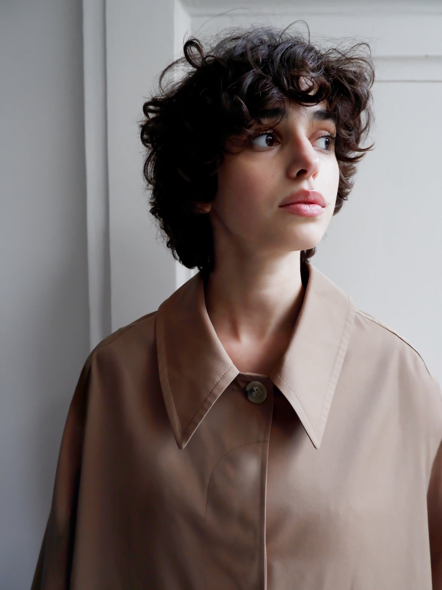 MANTEL ESTHER EN CAMELE