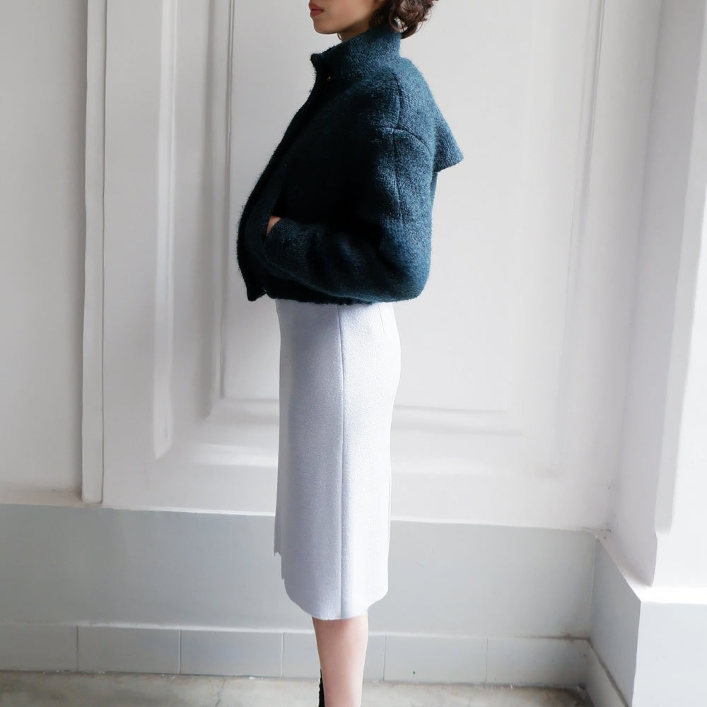 
                      
                        VESTE EN LAINE VERTE VICTOIRE
                      
                    