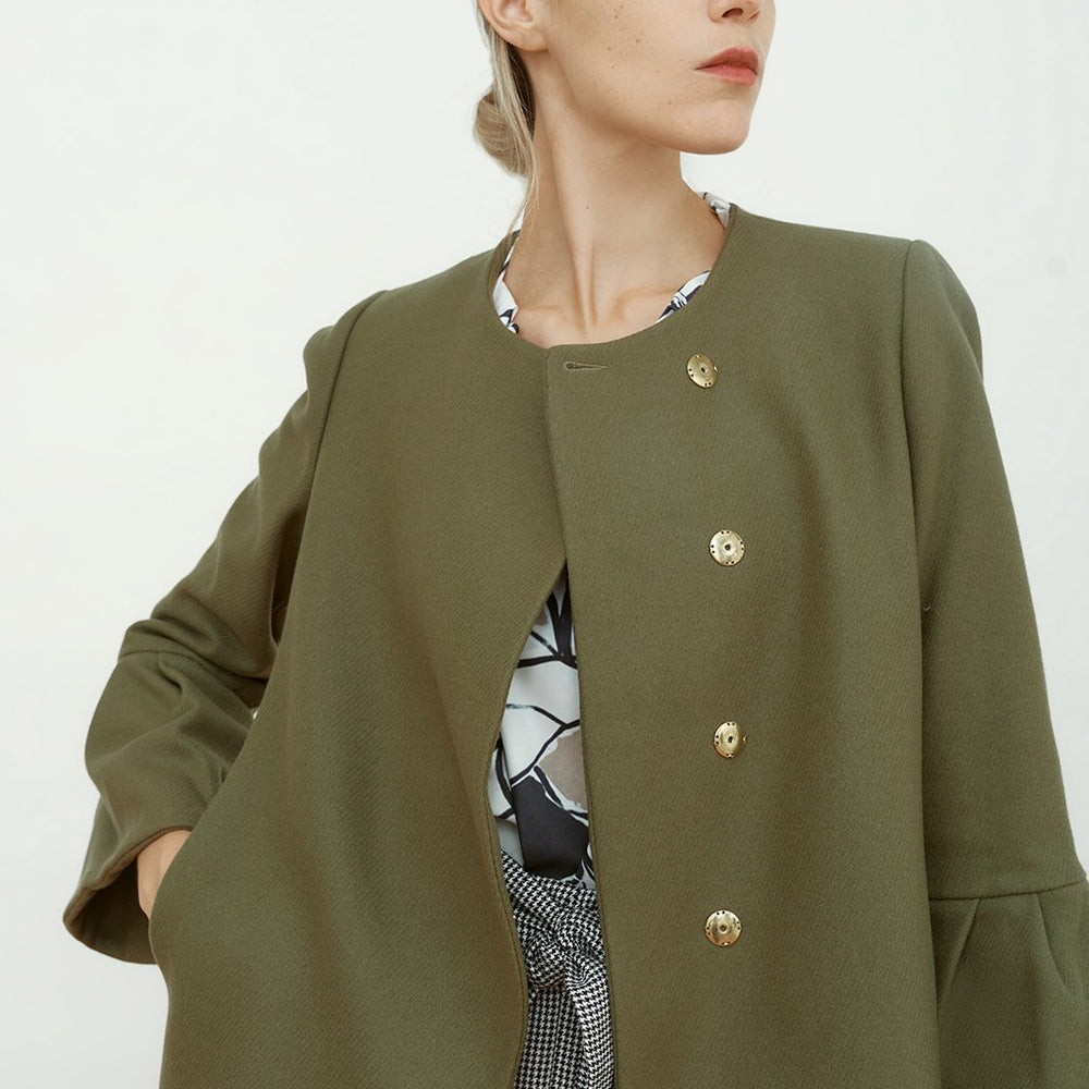 
                      
                        VESTE JADE
                      
                    