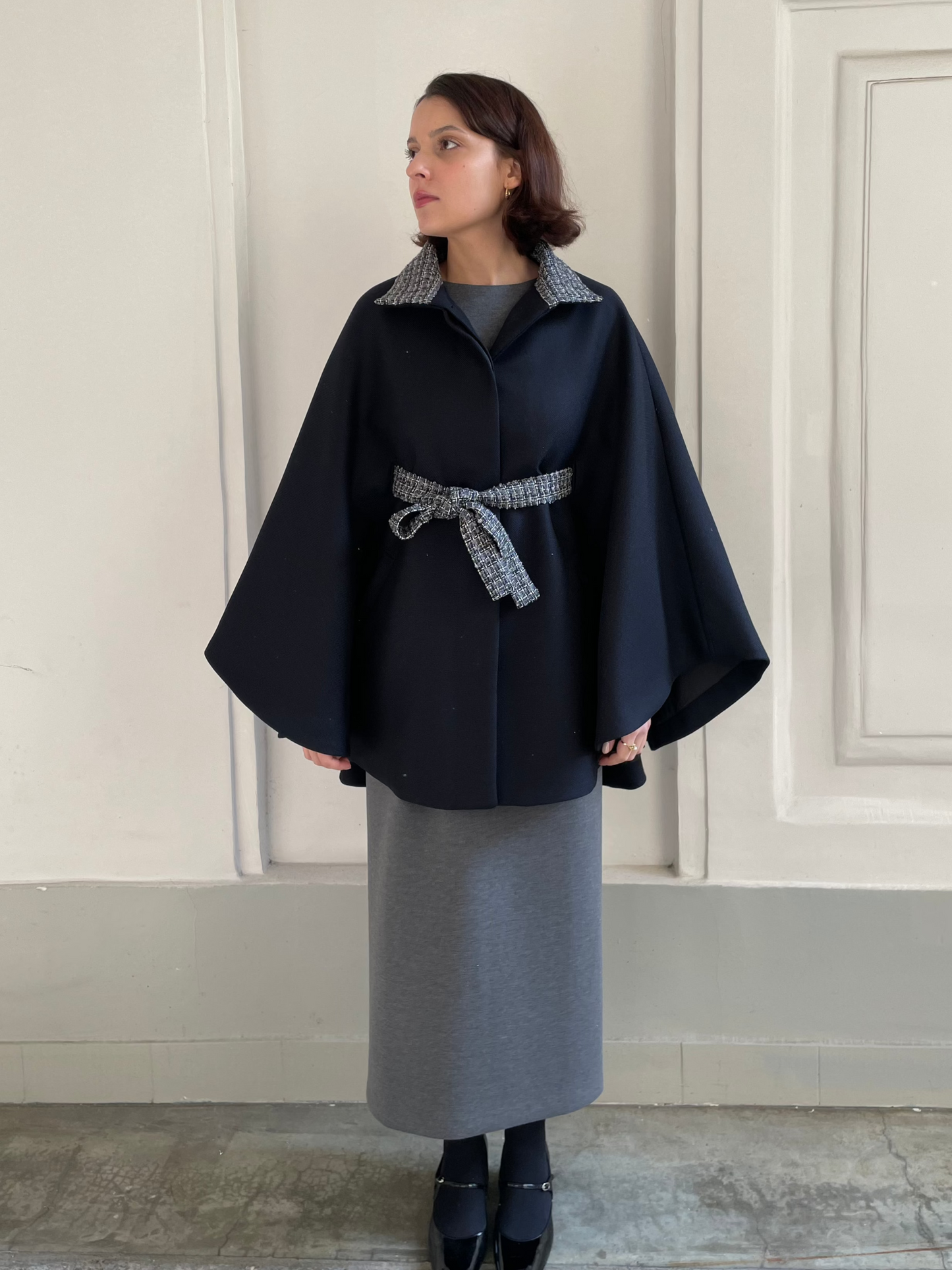 ANGELE NAVY TWEED CAPE