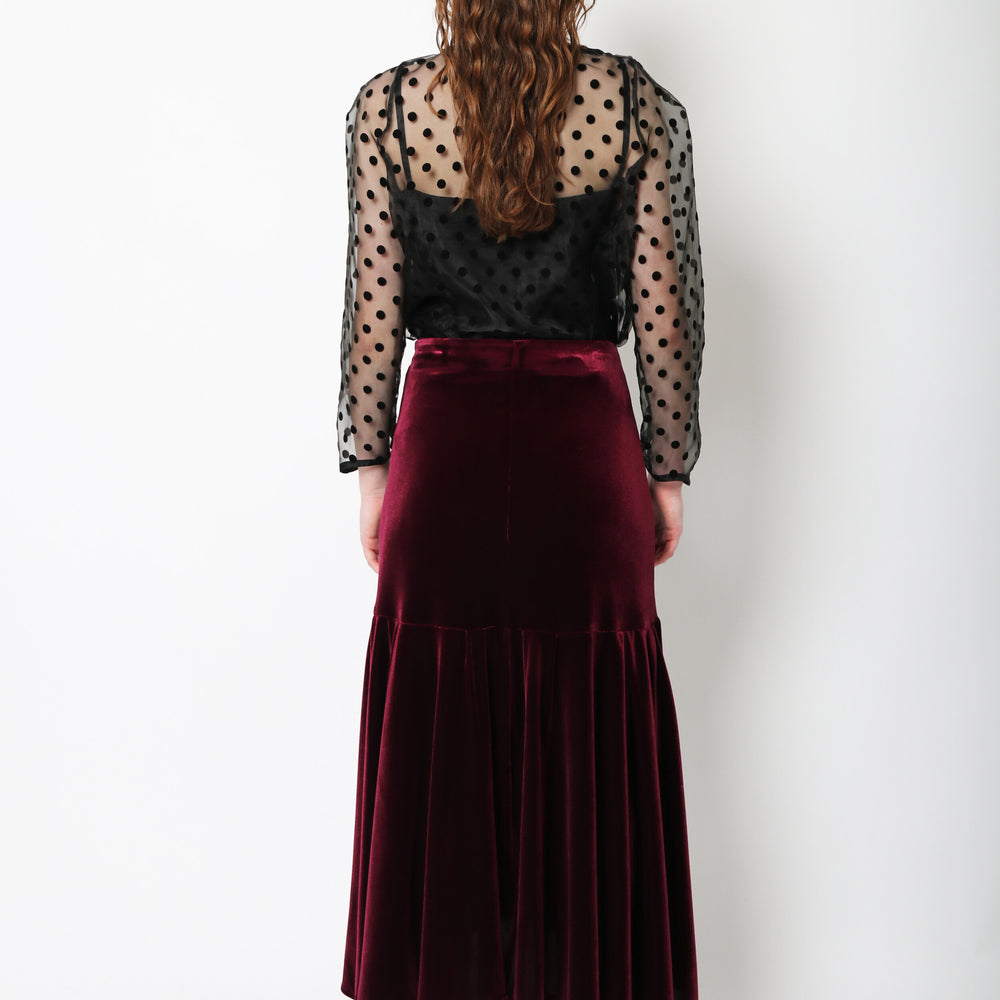 
                      
                        MARIA SKIRT BURGUNDY VELVET
                      
                    