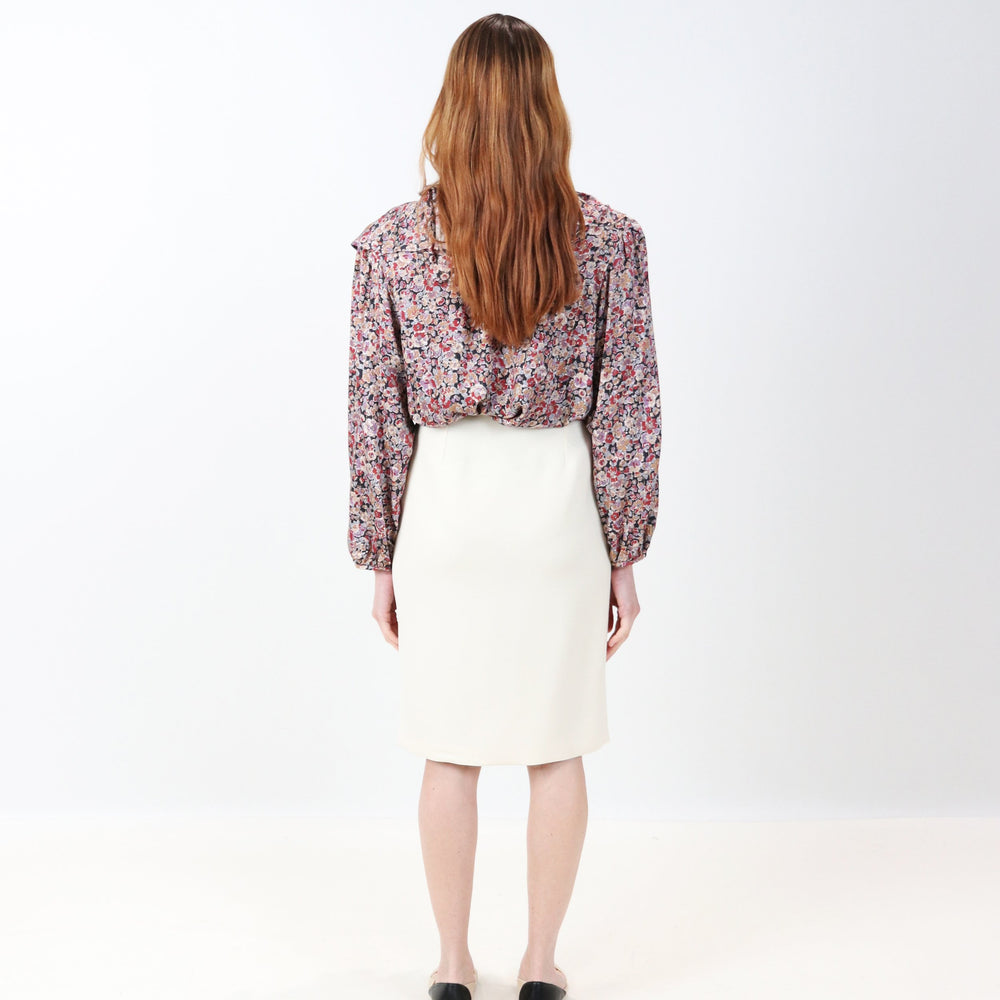 
                      
                        CHEMISE PIERRE IMPRIMÉ FLORAL DORÉ
                      
                    