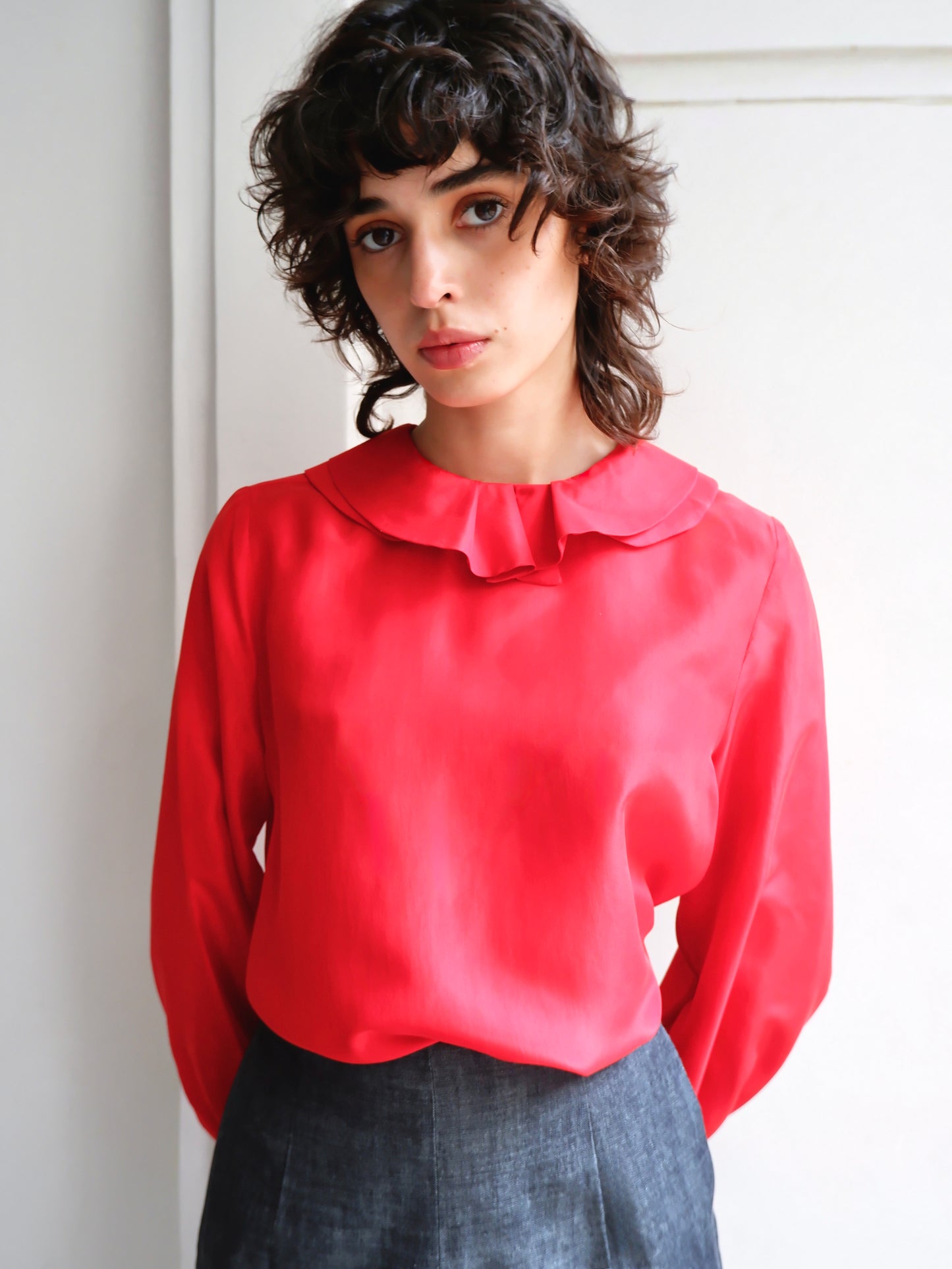 HAUT MAÉE EN SOIE ROUGE